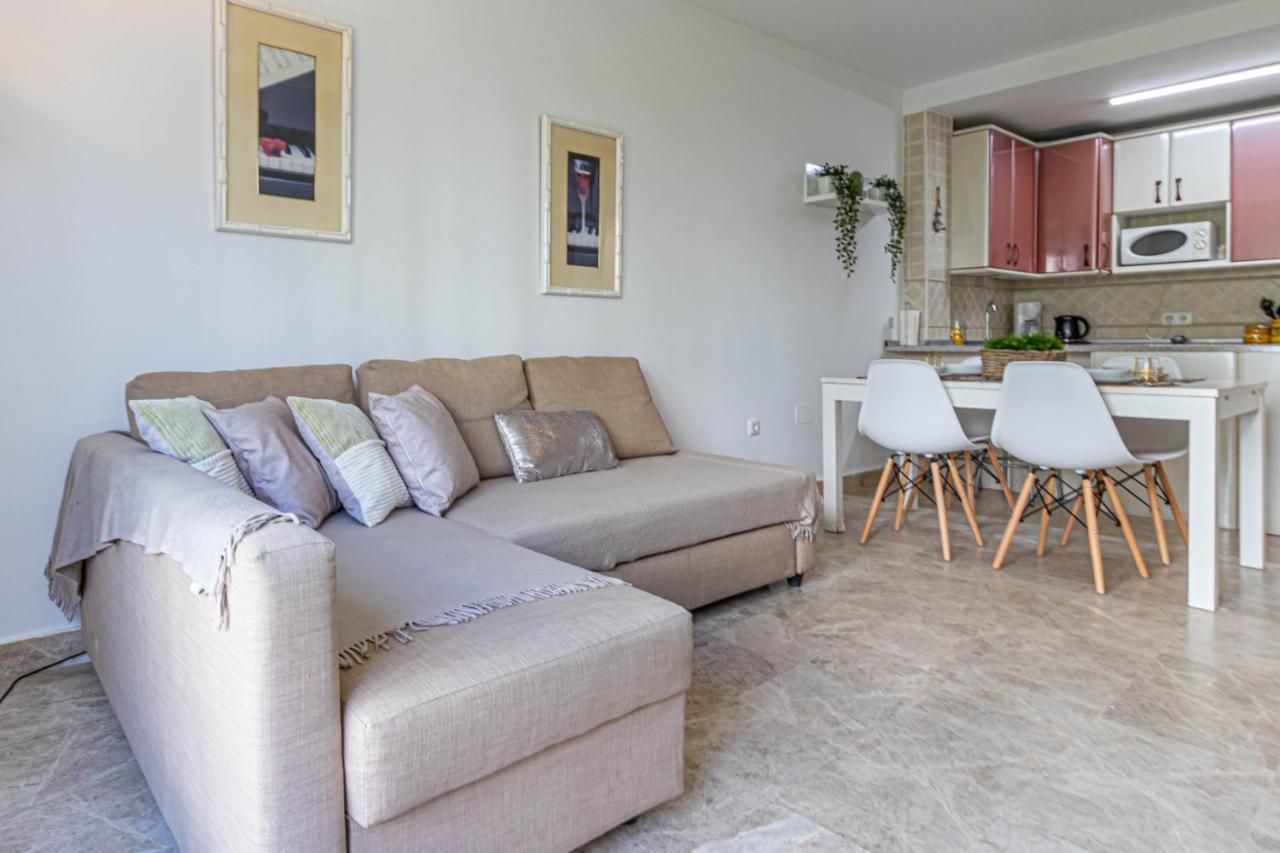 797 Holiday Rentals- Duplex Para 7 En La Carihuela A 1 Min De La Playa Torremolinos Exteriér fotografie