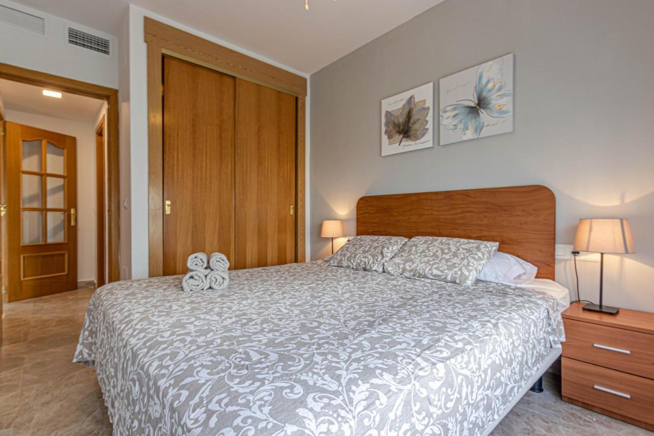 797 Holiday Rentals- Duplex Para 7 En La Carihuela A 1 Min De La Playa Torremolinos Exteriér fotografie