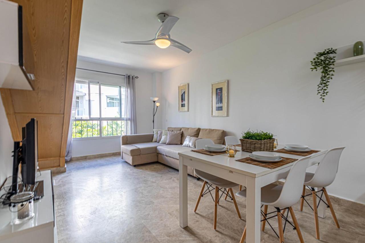 797 Holiday Rentals- Duplex Para 7 En La Carihuela A 1 Min De La Playa Torremolinos Exteriér fotografie