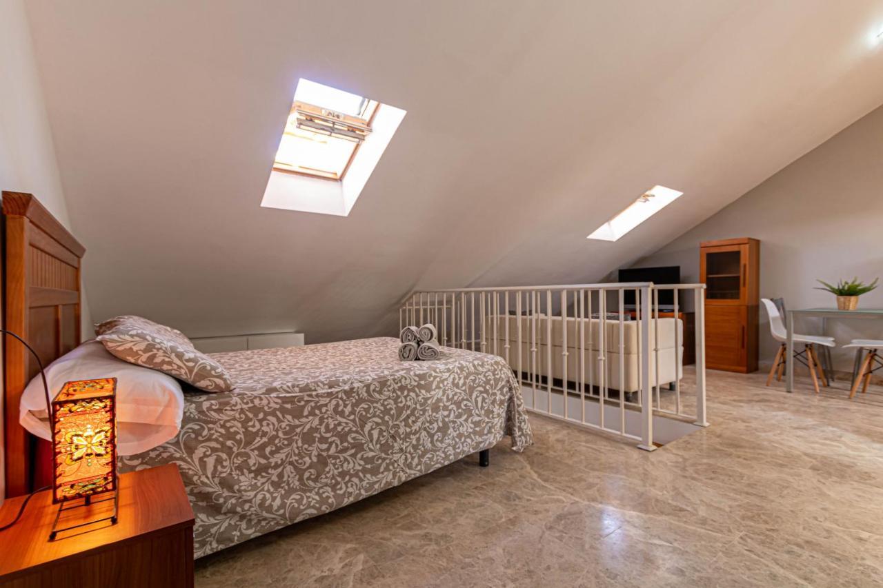 797 Holiday Rentals- Duplex Para 7 En La Carihuela A 1 Min De La Playa Torremolinos Exteriér fotografie